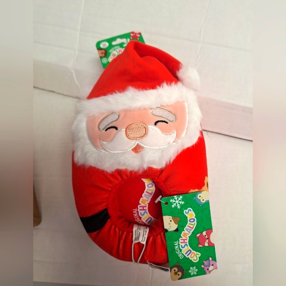 SQUISHMALLOWS SANTA  slippers - New Kids - SZ 13/1